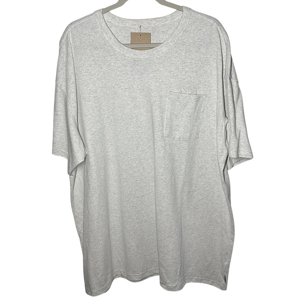 NEW Nike Men's Premium Essentials Pocket T-Shirt Gray Short Sleeve Size XXL